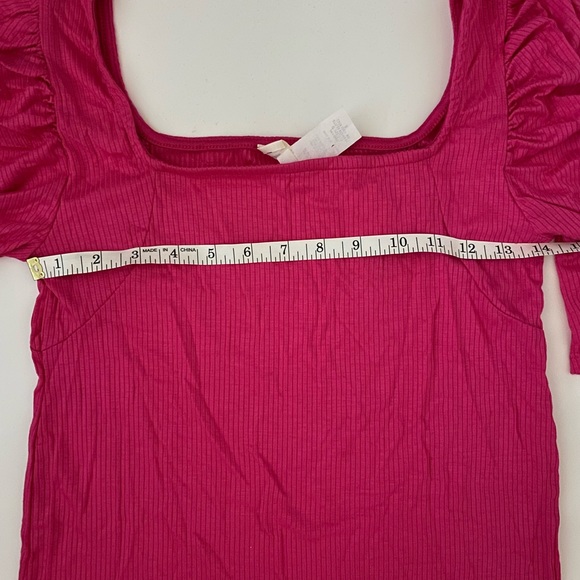 BiBi fuchsia puff sleeve top - Picture 6 of 6